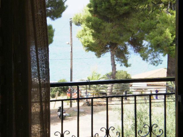 Studios Rosa Agia Paraskevi  Buitenkant foto