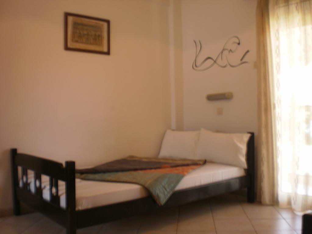 Studios Rosa Agia Paraskevi  Buitenkant foto